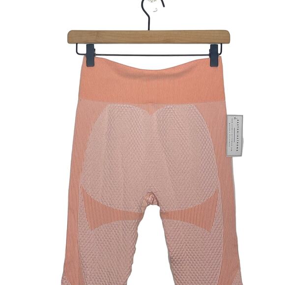 NEW Astoria Activewear Momentum Leggings Peaches & Cream Women’s Size Large - Picture 7 of 9